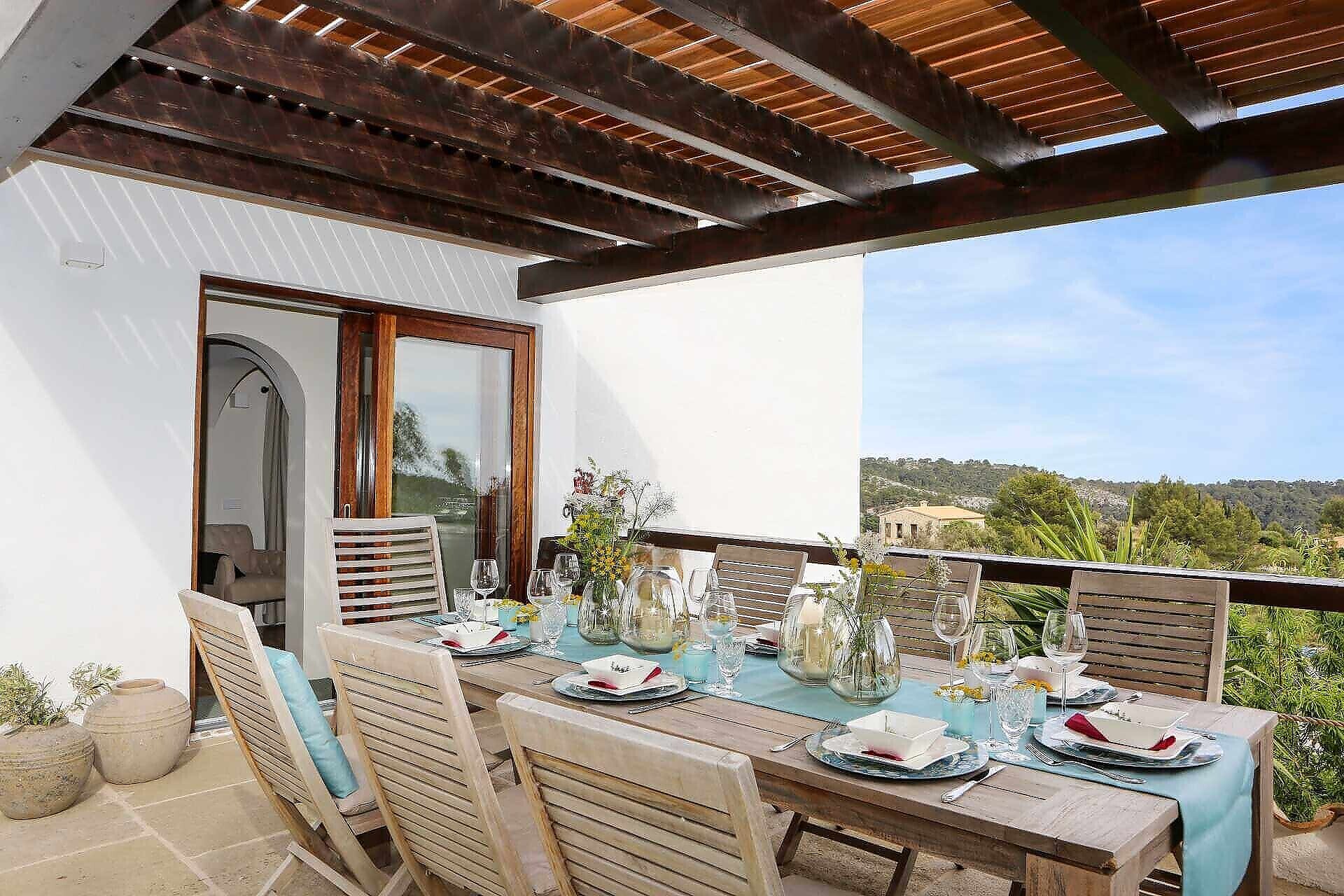 01-363 Luxus Villa im Dorf Mallorca Westen mieten Bild 7